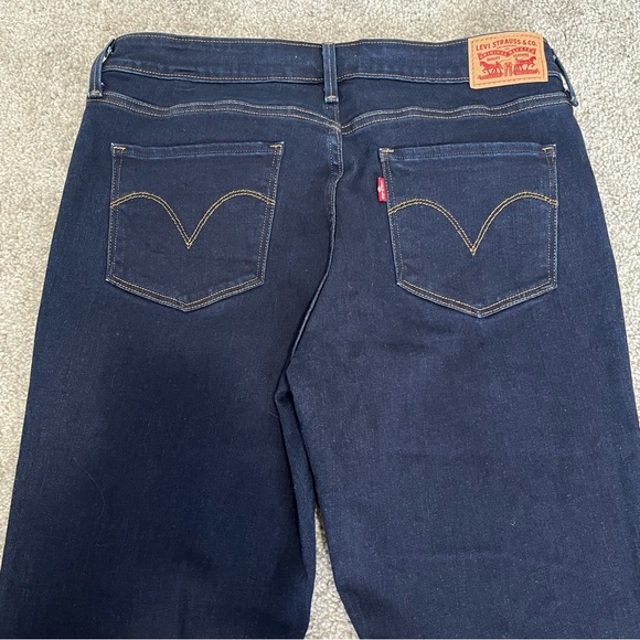 Levi’s mid rise skinny stretchy dark blue jeans - Picture 9 of 11